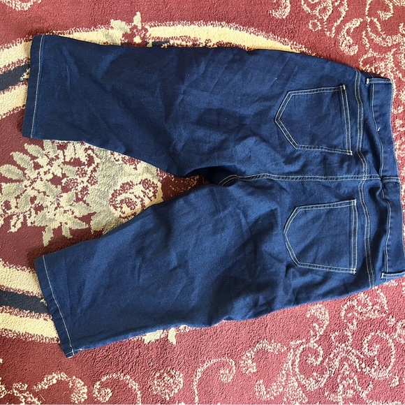 One5one woman’s jeans capris- size 14W - new or like new - Picture 5 of 7